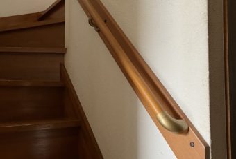 室内階段に手摺設置工事/筑紫野/リフォーム