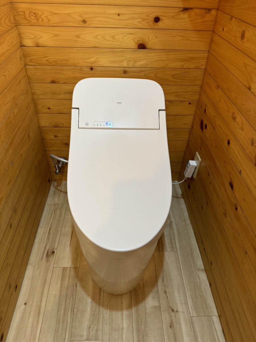 トイレ交換+トイレ床CF張替工事/リフォーム筑紫野